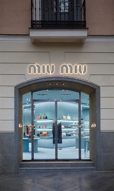 Horario de apertura para Miu Miu MADRID SERRANO.